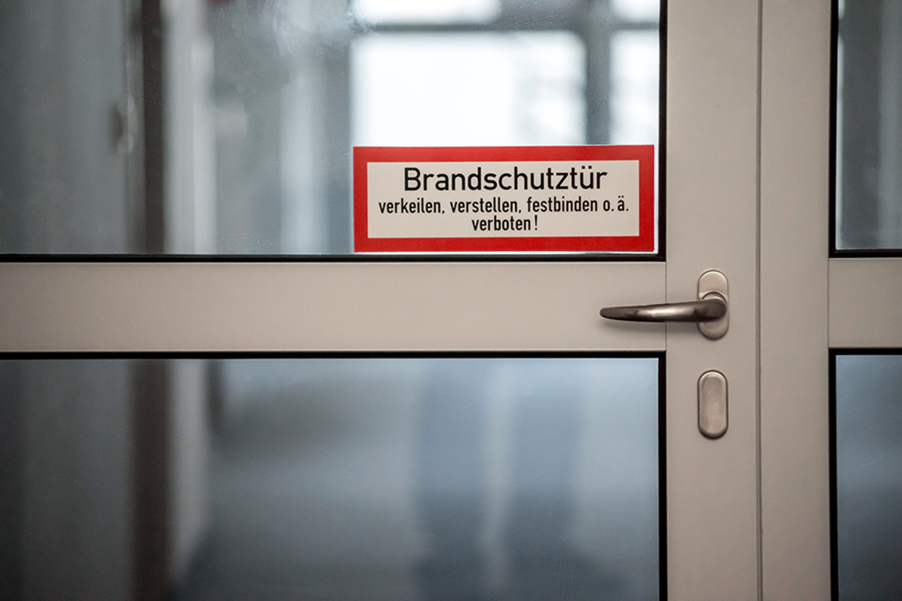 Baulicher Brandschutz bei V-Tech Elektroinstallation in Königsbrunn