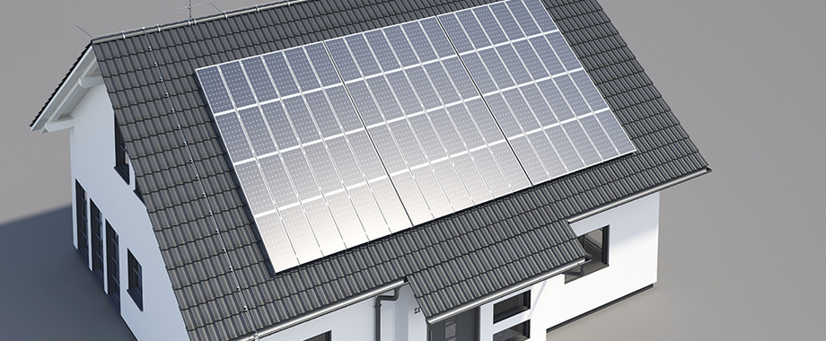 Umfassender Schutz für Photovoltaikanlagen bei V-Tech Elektroinstallation in Königsbrunn