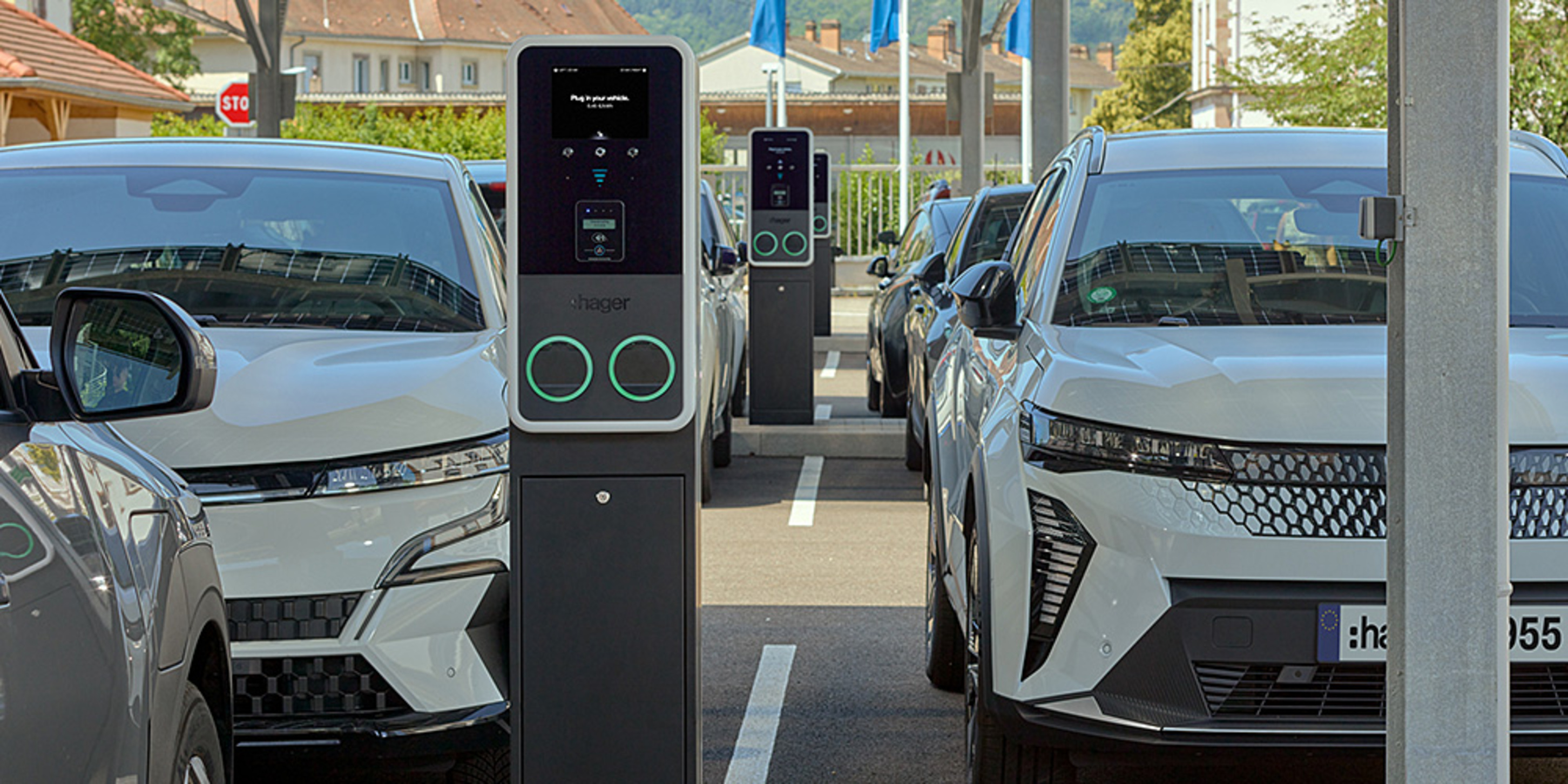 E-Mobilität öffentlicher Bereich bei V-Tech Elektroinstallation in Königsbrunn